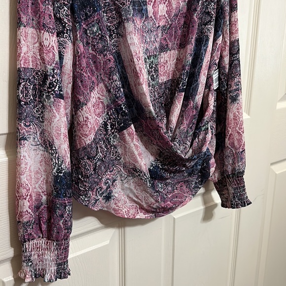 INC Womens Pink Keyhole Twist Front Shirt Blouse Top NWT Says XL but fits medium - Picture 6 of 9